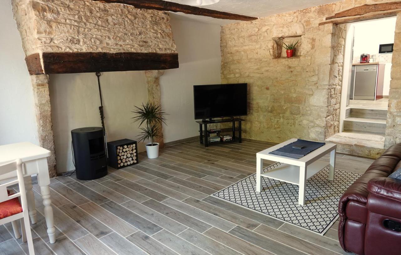 Gite Rural La Maison Mauve Ventouse Ngoại thất bức ảnh